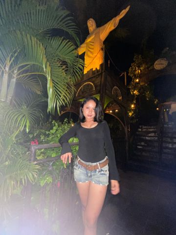 Astrindiana is Single in Kuta, Bali, 3