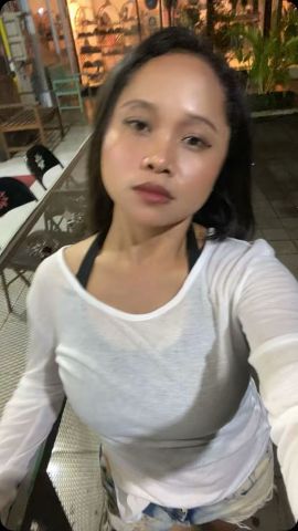 Astrindiana is Single in Kuta, Bali, 5