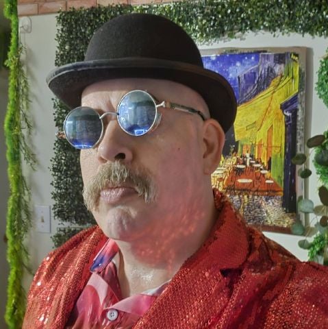 ScifiAuthor is Single in Saint John, New Brunswick, 3