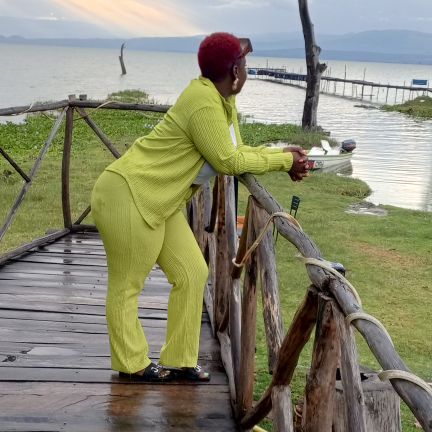 Ruthk28 is Single in Portland, Oregon, 5