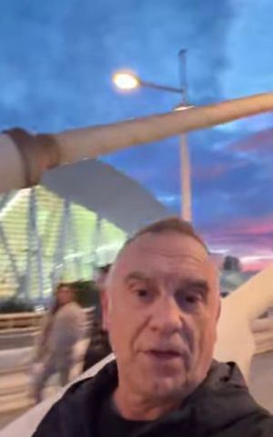 lawsonwinn is Single in Brisbane, Queensland, 4