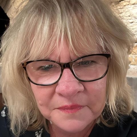 LillyannBall is Single in CHICAGO, Illinois, 2