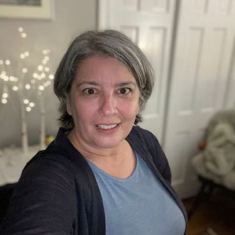 Conniesusan is Single in Stowe, Vermont, 4