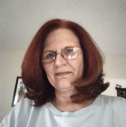 WCathy10 is Single in ORLANDO, Florida, 4