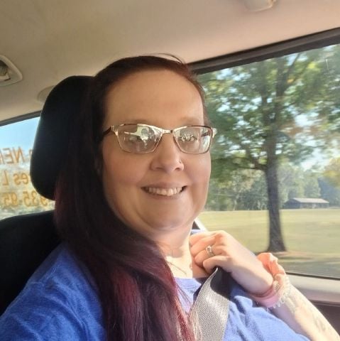 Donna0151 is Single in Vernon, Connecticut, 4