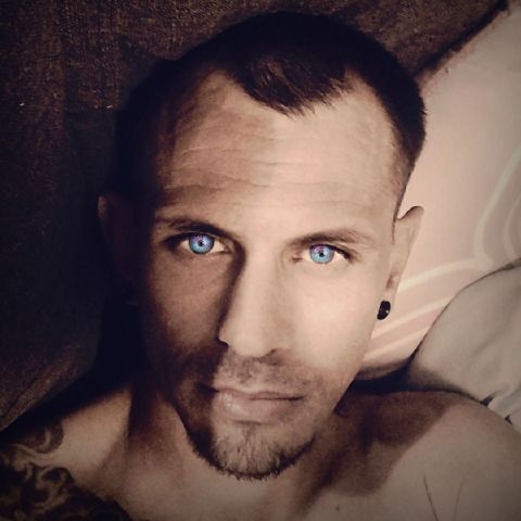 geerhead is Single in Kuna, Idaho, 2