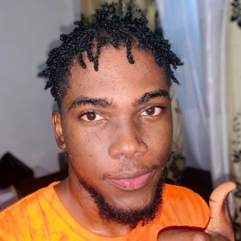 Luisventura is Single in Burlington, Vermont, 5