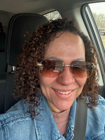 Leia63 is Single in brockton ma, Massachusetts, 3