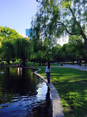 flor97 is Single in Natick, Massachusetts, 4