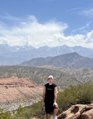 Angelfm is Single in Colon, Entre Rios, 2