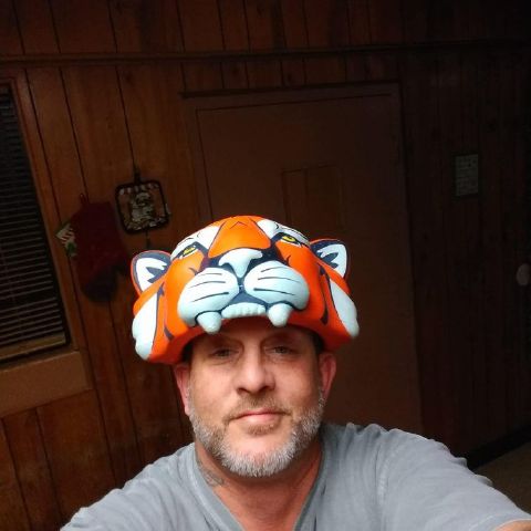 JoshuaAgan is Single in Gadsden, Alabama, 2