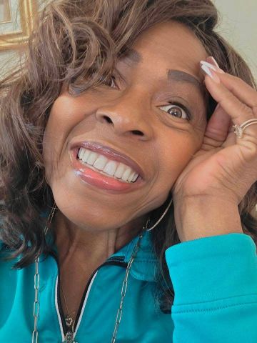 Andrea_me25 is Single in Largo, Florida, 3