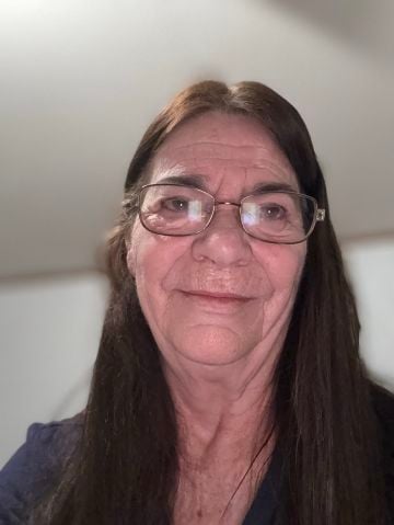 grannyshrimp2 is Single in Hatfield, Arkansas, 4