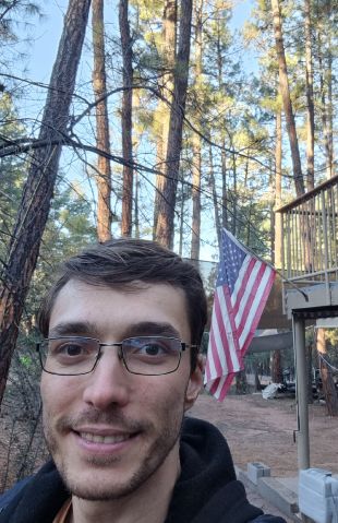 Dany33 is Single in PEORIA, Arizona, 3