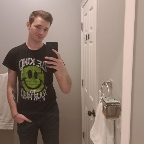 ChristianPorter is Single in Liberty, South Carolina, 2