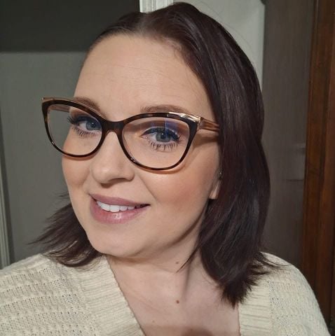 VivianDR is Single in Wilmington, Pennsylvania, 4