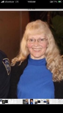 Aboverubies7 is Single in Bucksport, Maine, 2