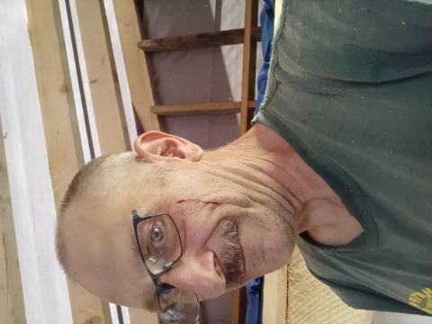 OneDeciple32 is Single in Lee, Massachusetts, 2