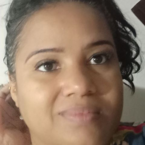 Celyane is Single in Los Angeles, California, 4