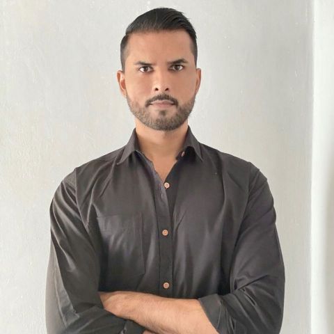 Amir007