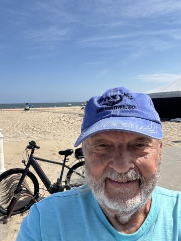 tzero is Single in Middletown, Virginia, 2