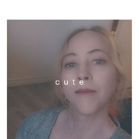 ChristinaHolly is Single in London, Ontario, 2