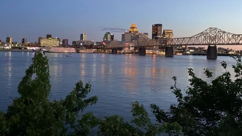 LuisNewCreation is Single in Louisville, Kentucky, 16