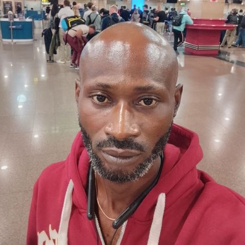 Luckyboi is Single in Al Madinah Ar Riyadiyyah, Banghazi, 6