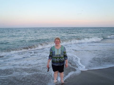 Rose2202 is Single in Burleson, Texas, 3