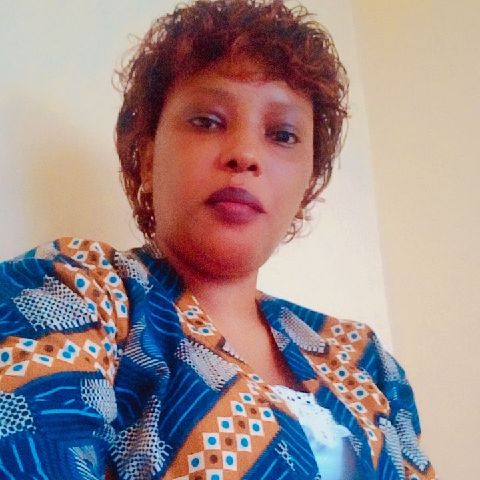 Nounou37 is Single in Kampala, Kampala, 3