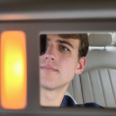 Valentin99 is Single in Roseville, California, 2