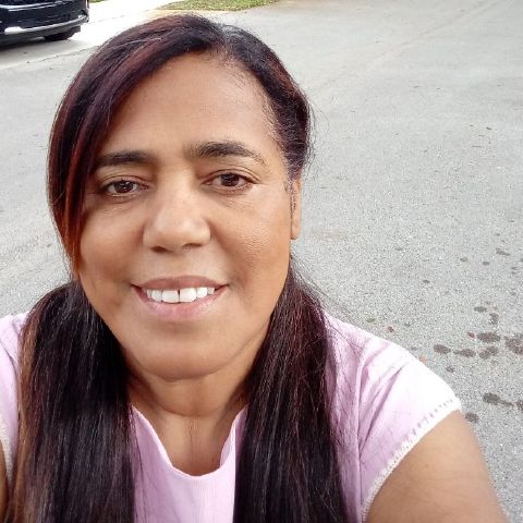 Alicia7777 is Single in Miami, Florida, 5