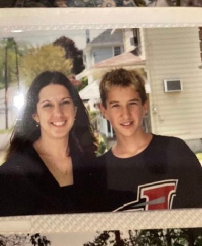 JennyRowyn13 is Single in Silver Spring, Maryland, 4