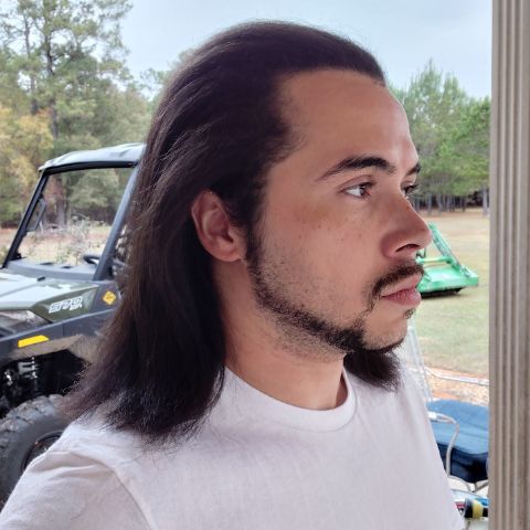 Brandon3293 is Single in Tickfaw, Louisiana, 4