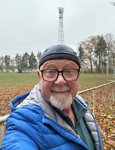 Johnfoz is Single in Portland, Oregon, 3