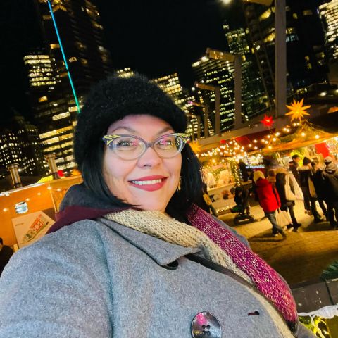 Misty501 is Single in London, England, 5