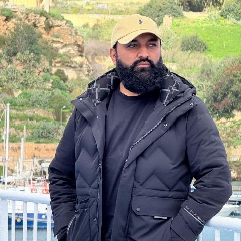 Akhtar68
