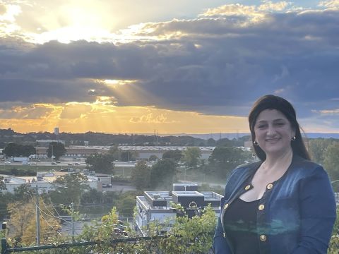 SilvanaF is Single in hartford, Connecticut, 3