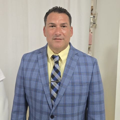 Wernier is Single in Bethel Park, Pennsylvania, 5