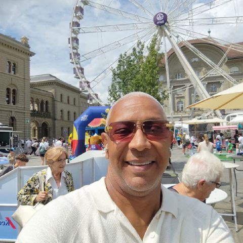 Hernandez98 is Single in Rhinelander, Wisconsin, 3