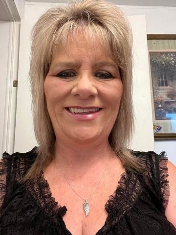 Lagrulty2 is Single in Edgewater, Maryland, 3