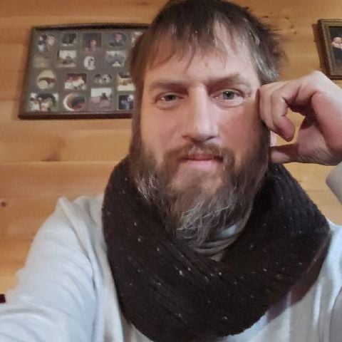 Mark872 is Single in Troupsburg, New York, 10