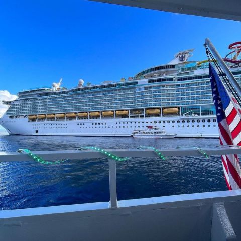 vivian0 is Single in PARCEL RETURN SERVICE, District of Columbia, 5