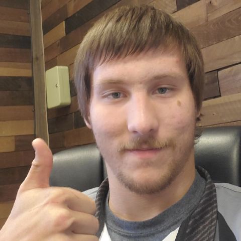 Shoolima is Single in St John, Kansas, 2