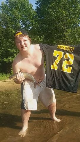 Mikef21 is Single in Newell, Pennsylvania, 2