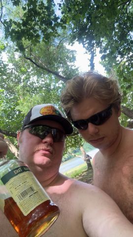 Mikef21 is Single in Newell, Pennsylvania, 6