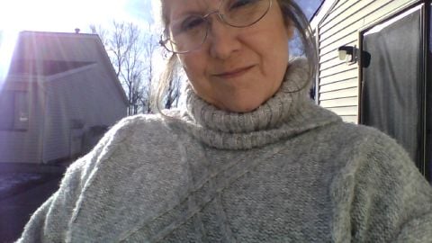 Annette22 is Single in Charlotte, Michigan, 3