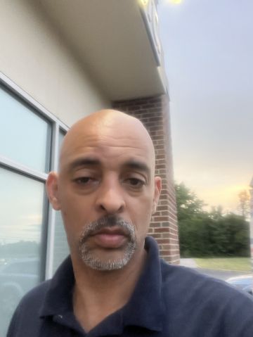 johnHec614 is Single in Pataskala, Ohio, 3