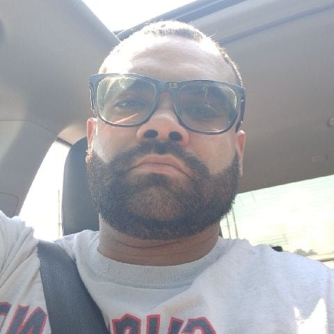 b1gtrent is Single in Elyria, Ohio, 3