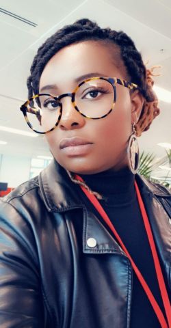 DivineFavor26 is Single in London, England, 2